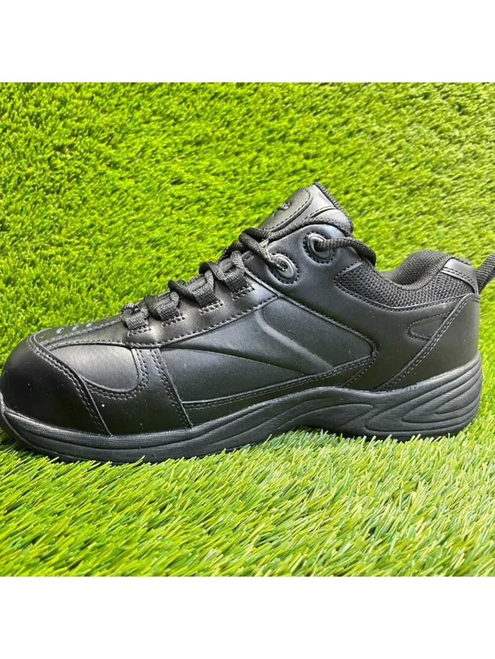 Reebok Centose Mens Size 10.5E Black Leather Composite Toe Safety Work Shoes